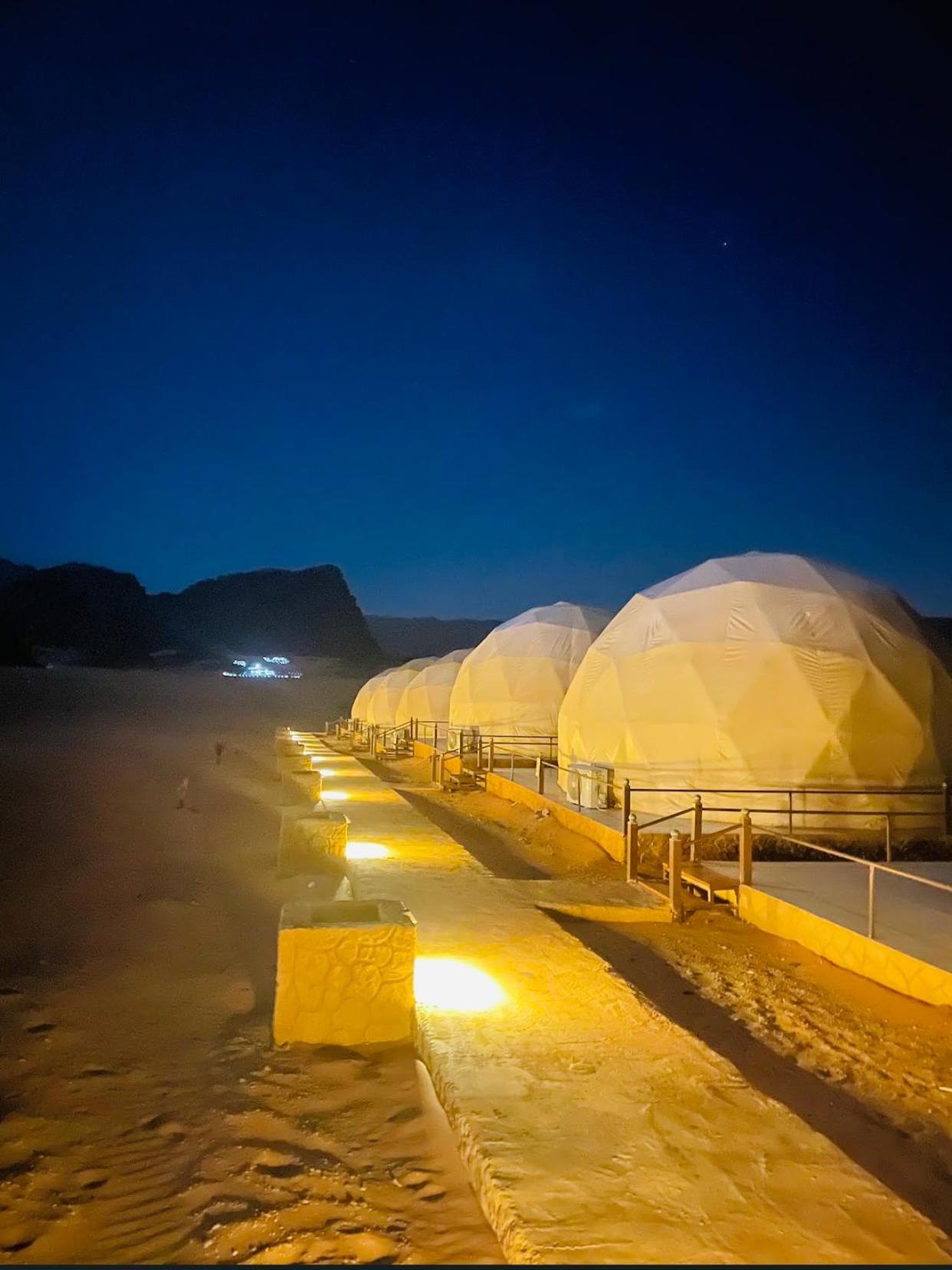 Wadi Rum Eagle Luxury Camp Exteriér fotografie